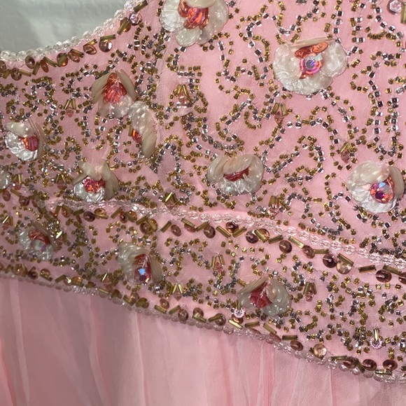 Beautiful Handmade Vintage Princess Cut Dress with Flower Beading - Picture 6 of 13